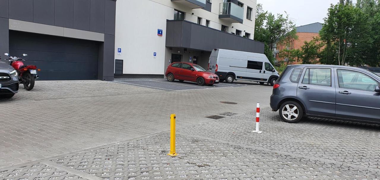 Apple Apartments - Mickiewicza Prywatne Miejsce Parkingowe Łódź Kültér fotó